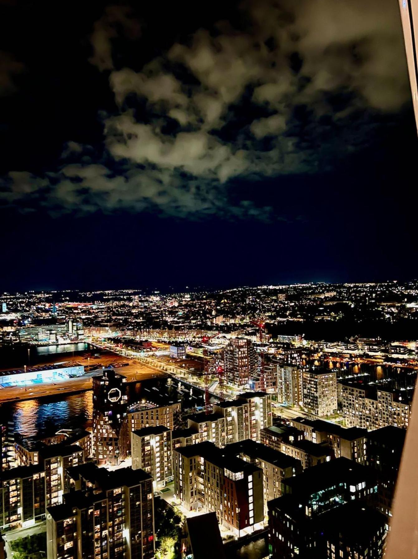 Penthouse Paradise On 39Th Floor Apartment Aarhus Exterior photo