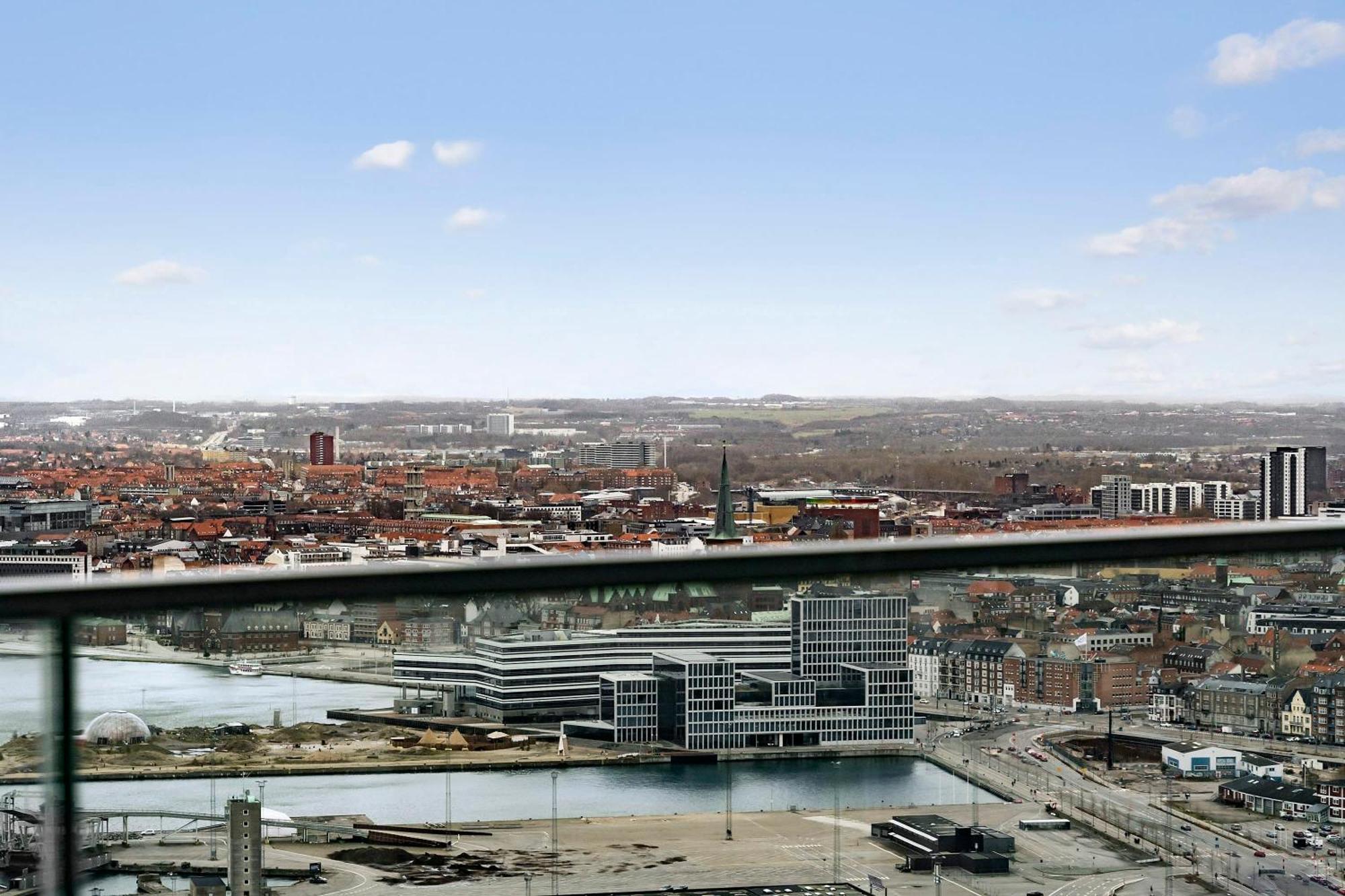 Penthouse Paradise On 39Th Floor Apartment Aarhus Exterior photo
